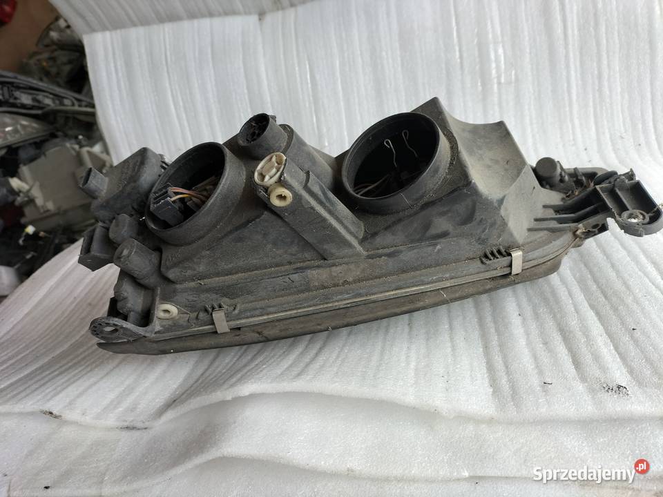 lampa przód przednia prawa OPEL VECTRA B Kamień-Kolonia