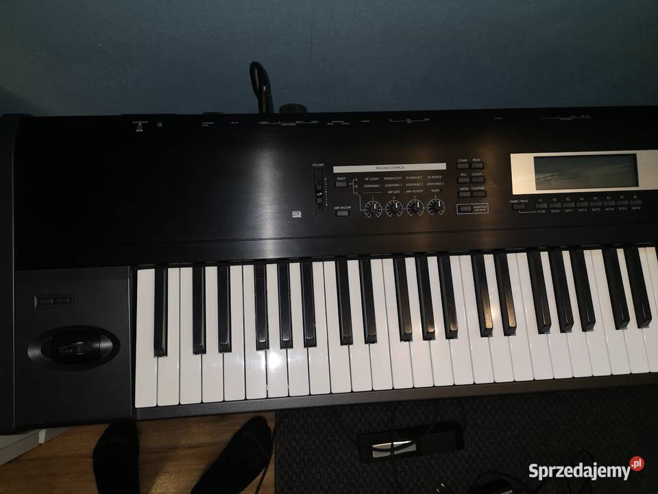 Syntezator KORG TR88 Myślenice