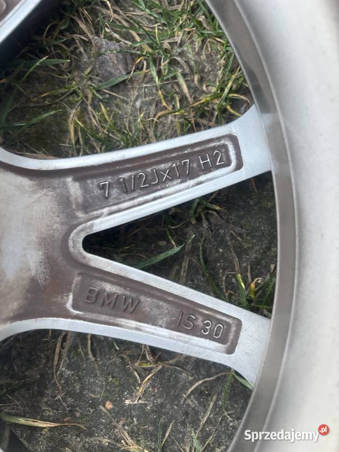 Felgi aluminiowe BMW 22550 R17 Tuliszków