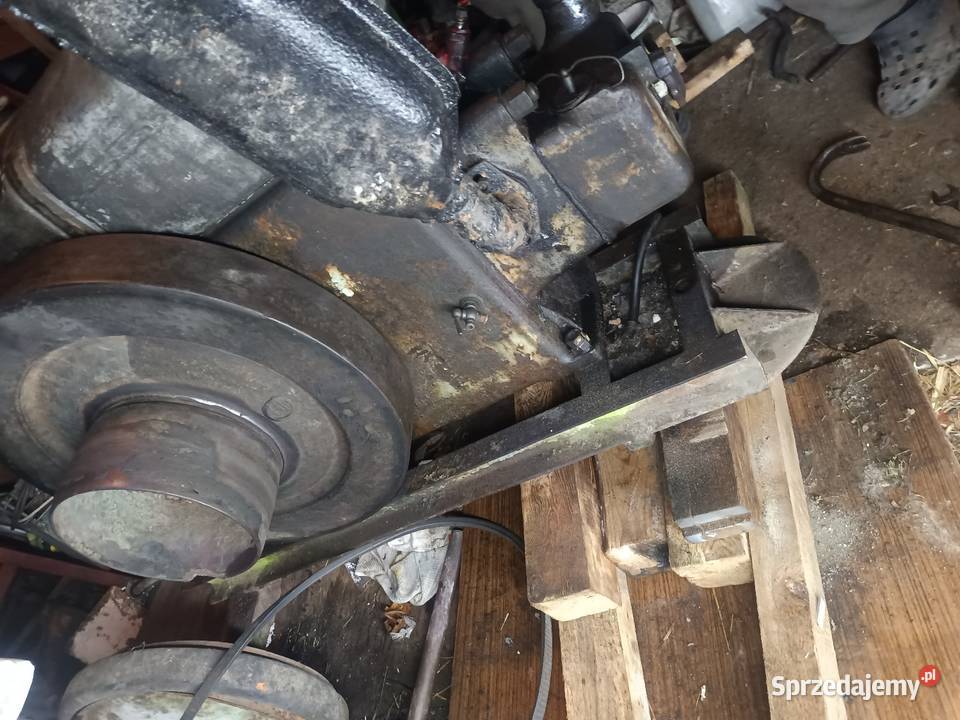 Sprzedam silnik es 18 łódzkie Słowik