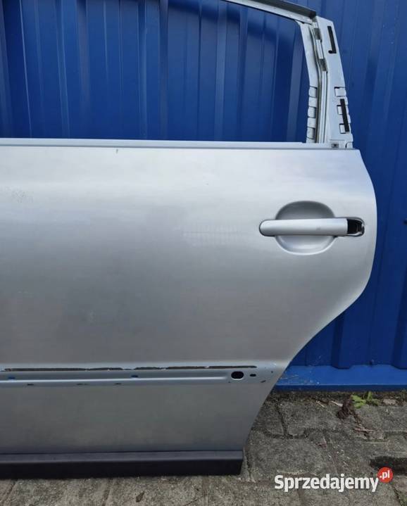 DRZWI TYŁ LEWY LEWE VW PASSAT B5 FL SEDAN LA7W Działoszyce