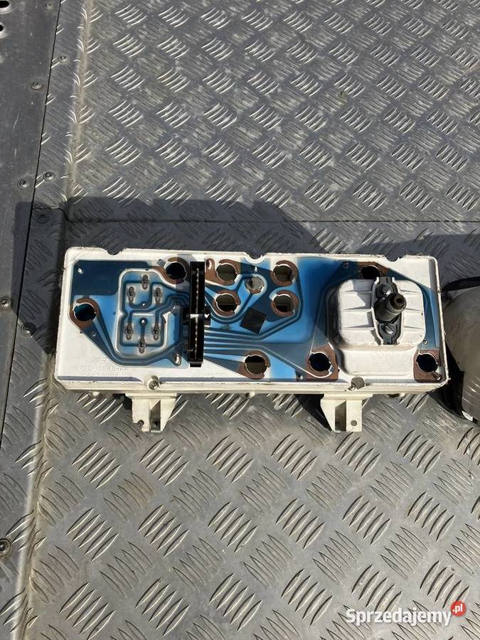 Licznik Ford Sierra 87BB10841Aa