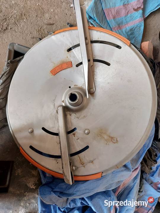 Talerze amazone Om2436 Do rozsiewaczy i rozrzutników Kłodawa