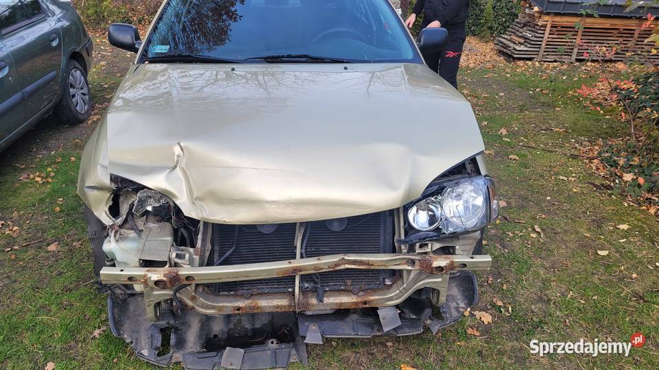 Toyota Avensis t22 sedan 2001