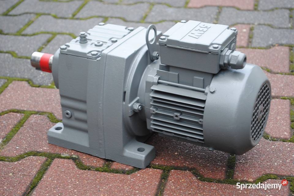 Motoreduktor 037kw 12obrmin Firmy SEW Kargowa