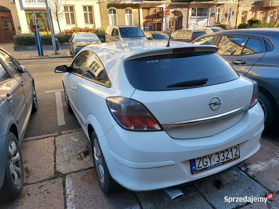 Opel Astra H GTC 2010 Grudzień zachodniopomorskie Szczecin