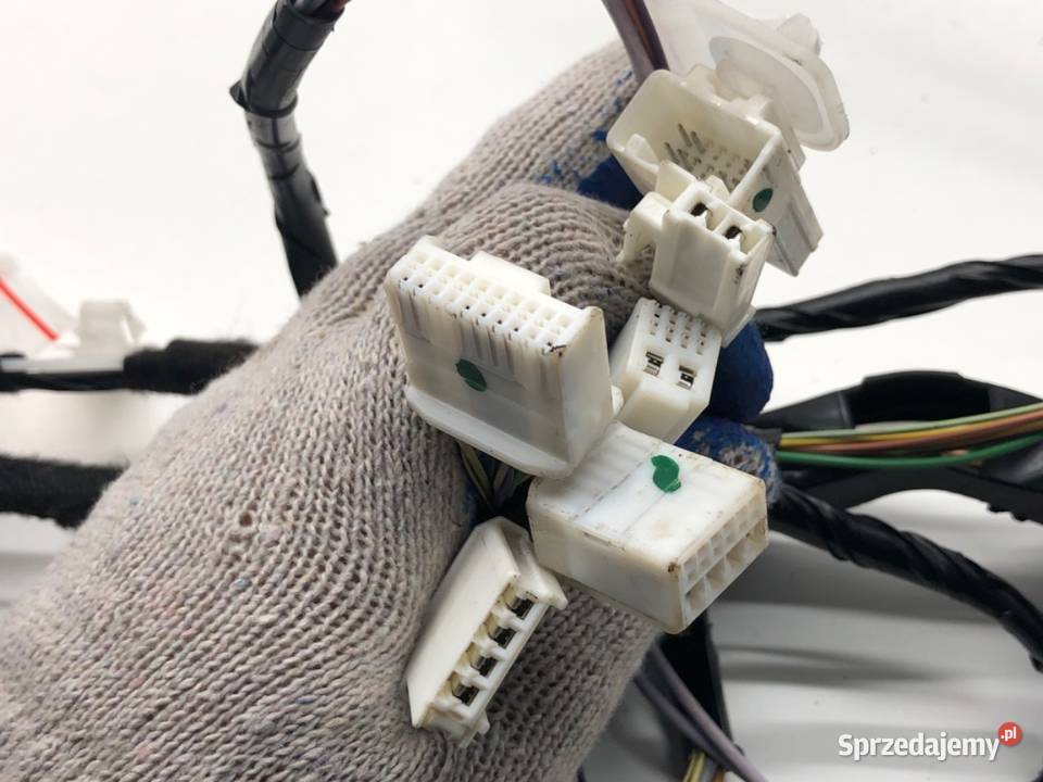 WIĄZKA DRZWI PRZÓD LEWY TOYOTA AURIS II 18 99 sprzedam