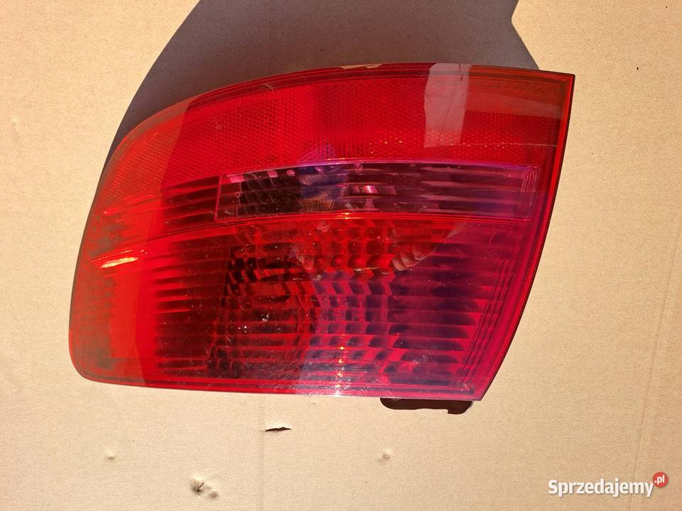Lampa prawy tył Audi A6 C6 Kombi w błotnik Starachowice