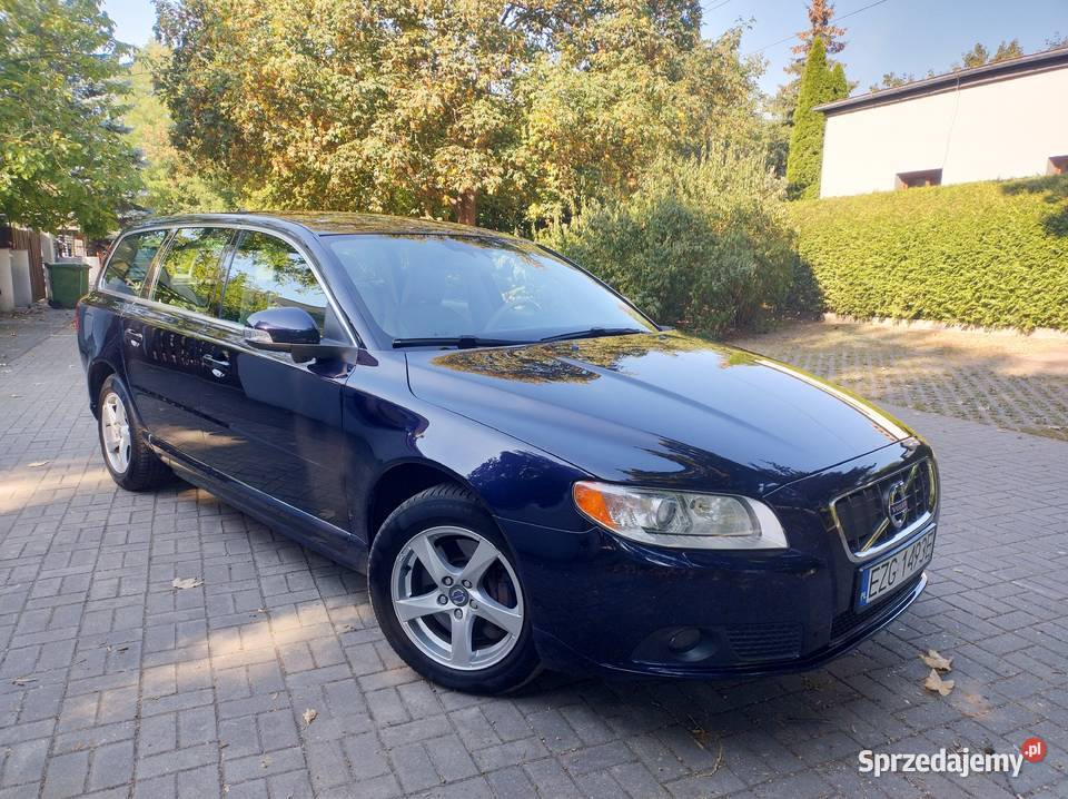 Volvo V70 D5 24 205 20102011 automat aktywny