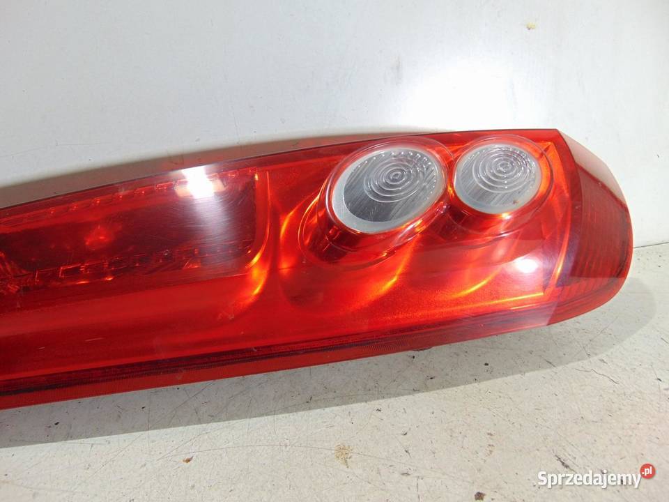 LAMPA LEWY TYŁ FORD FIESTA MK6 LIFT 3D