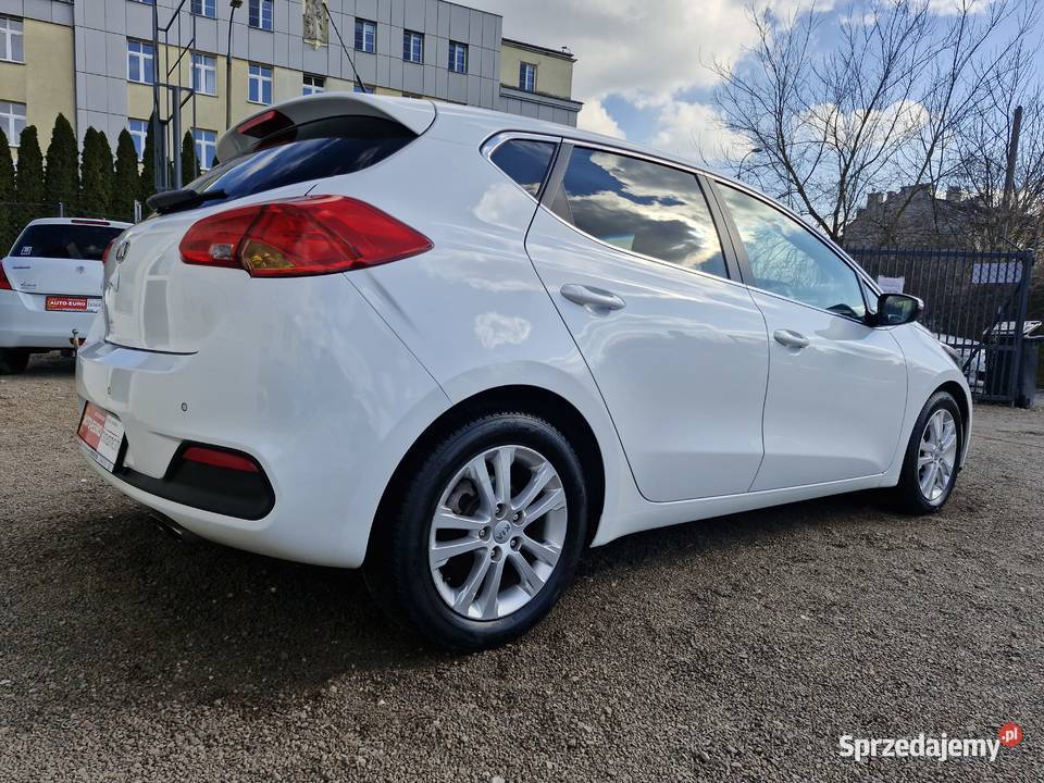 14 benz GPS kamera skóra gwarancja serw ASO stan małopolskie Kraków