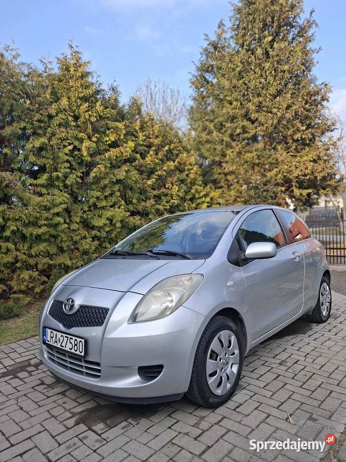 Toyota Yaris 1,0 benzyna 2006 cena do uzgodnienia.