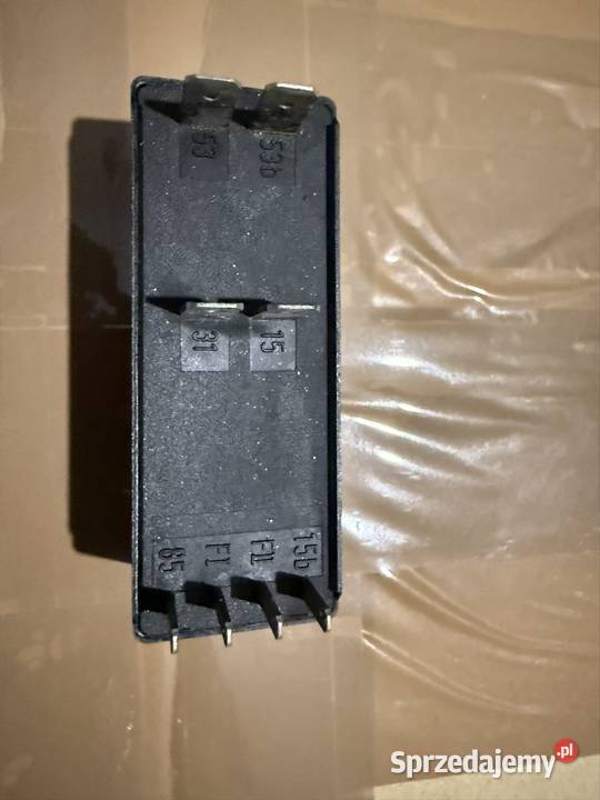 Przekaźnik moduł wycieraczek BMW e30 e28 e23 śląskie