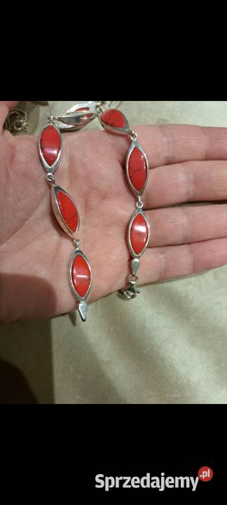 Komplet srebrny z czerwonym oczkiem Zestawy biżuterii Radom