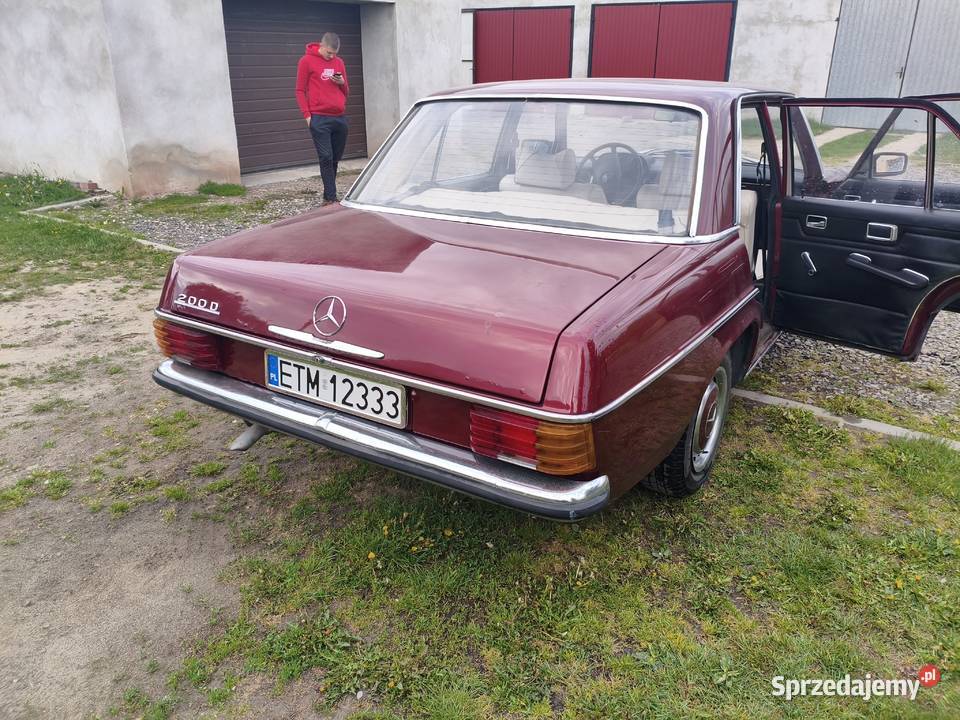 MercedesBenz W115 1973r Dużo części Strzemeszna Pierwsza