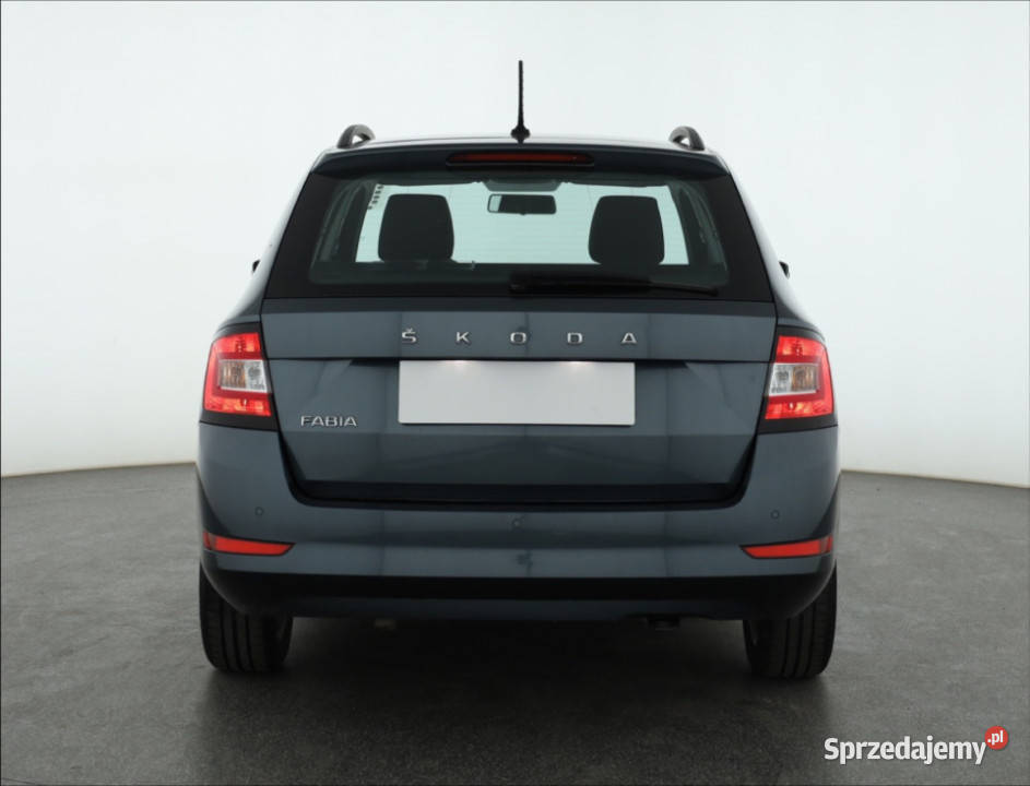 Skoda Fabia 10 TSI bluetooth Piaseczno sprzedam