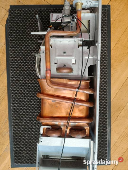 Gazowy podgrzewacz wody Ariston FAST R X ONM 11