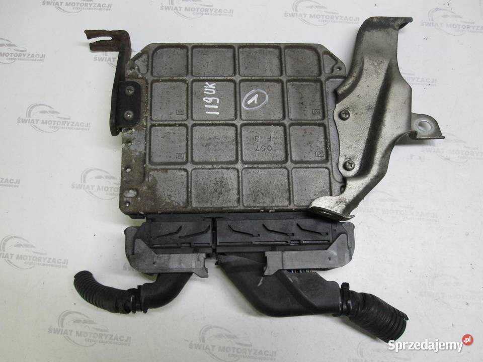 LEXUS IS II 22 D 08r komputer sterownik silnika