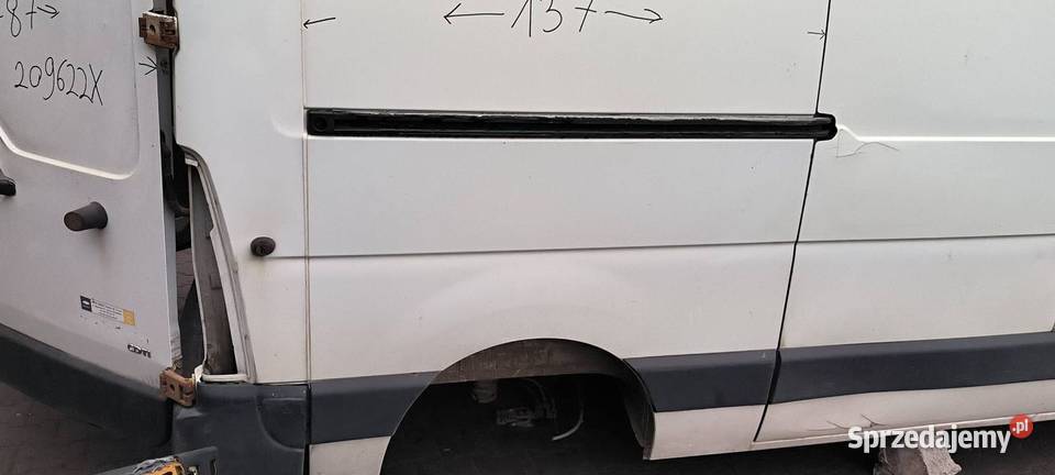 ĆWIARTKA BŁOTNIK PRAWY TYŁ RENAULT MASTER III osobowe Pozostałe Lipno