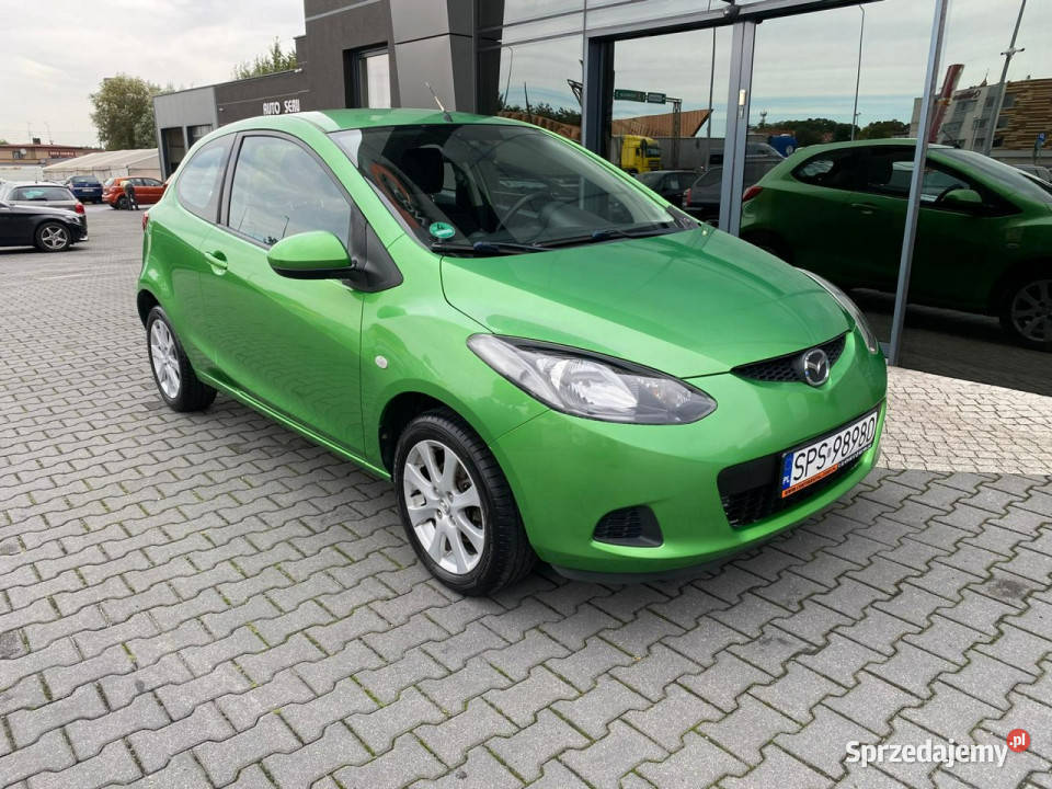 Mazda 2 benzynka manual klimatyzacja wspomaganie VAT marża 2 Żory