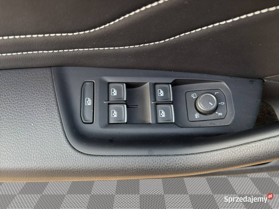 Volkswagen Arteon WD2059U20 TDI 4Motion RLine światła LED Arteon sprzedam