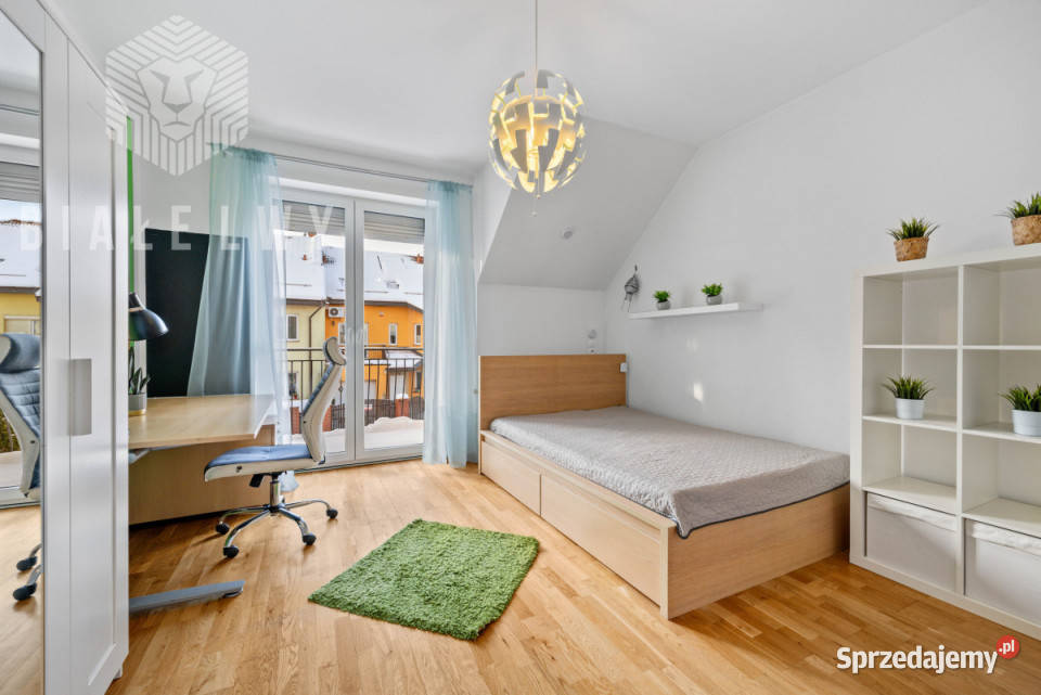 Dom szeregowy 175m2 Warszawa szeregowa