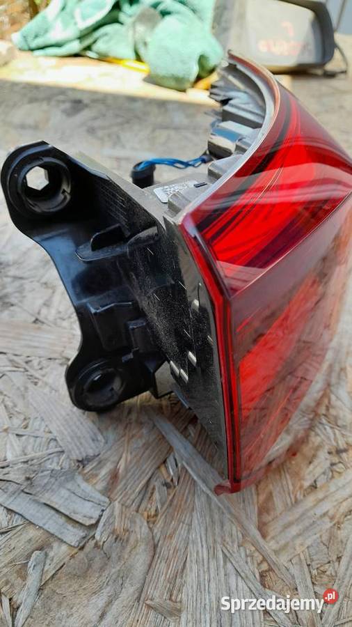 VW GOLF VIII 8 LAMPA PRAWA TYLNA TYŁ LED Goleniów