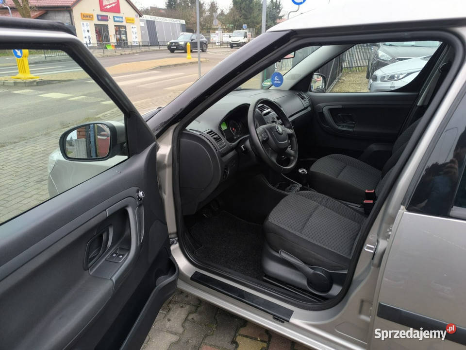 koda Roomster 12i 90 Klimatyzacja I 2006 gniazdo USB