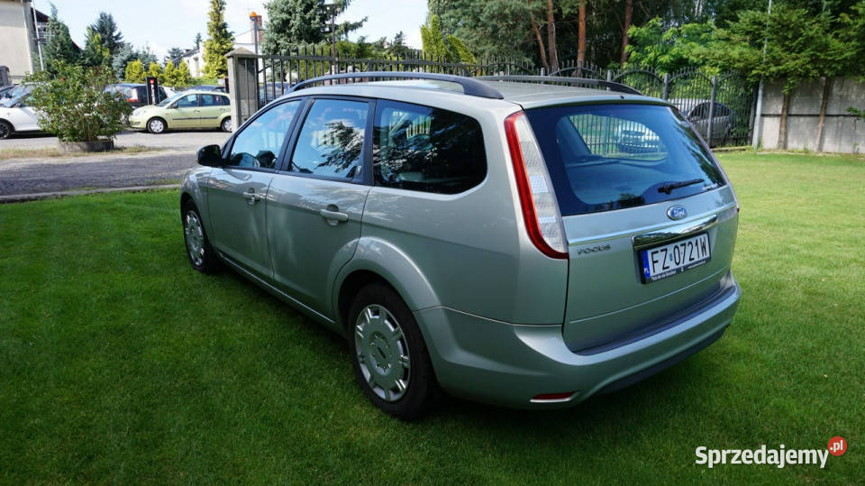 Ford Focus zarejestrowany ubezpieczony Gwarancja 4/5