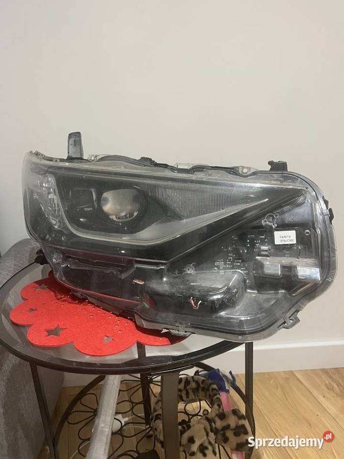 Prawa przednia lampa FULL LED do Toyota Auris automatyczna dolnośląskie Wrocław sprzedam