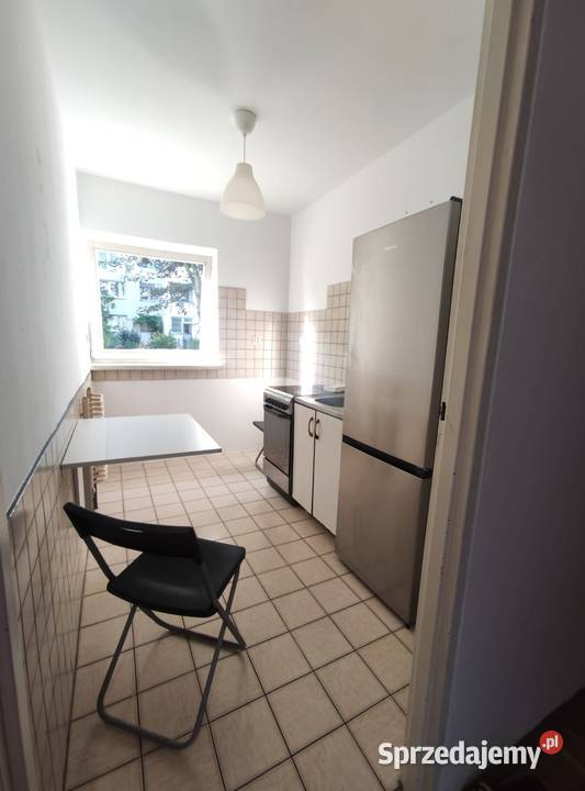 Mieszkanie 50 metrów 2 oddzielne pokoje parter Warszawa