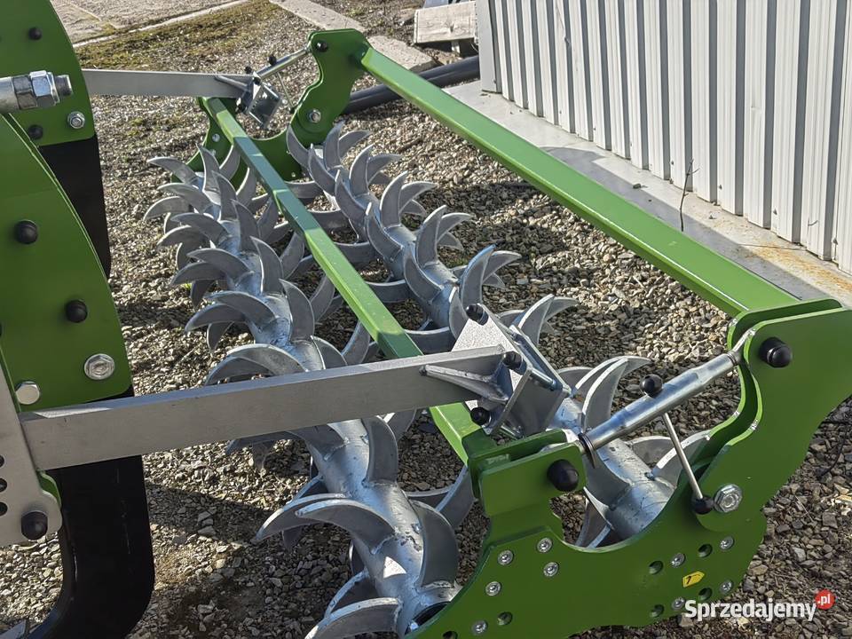 Głębosz 3 zębowy TOLMET AVALER 3 Żółkiewka-Osada