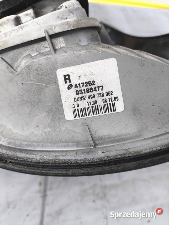 OPEL ASTRA H III LIFT KOMBI LAMPA TYLNA PRAWA osobowe Radom sprzedam