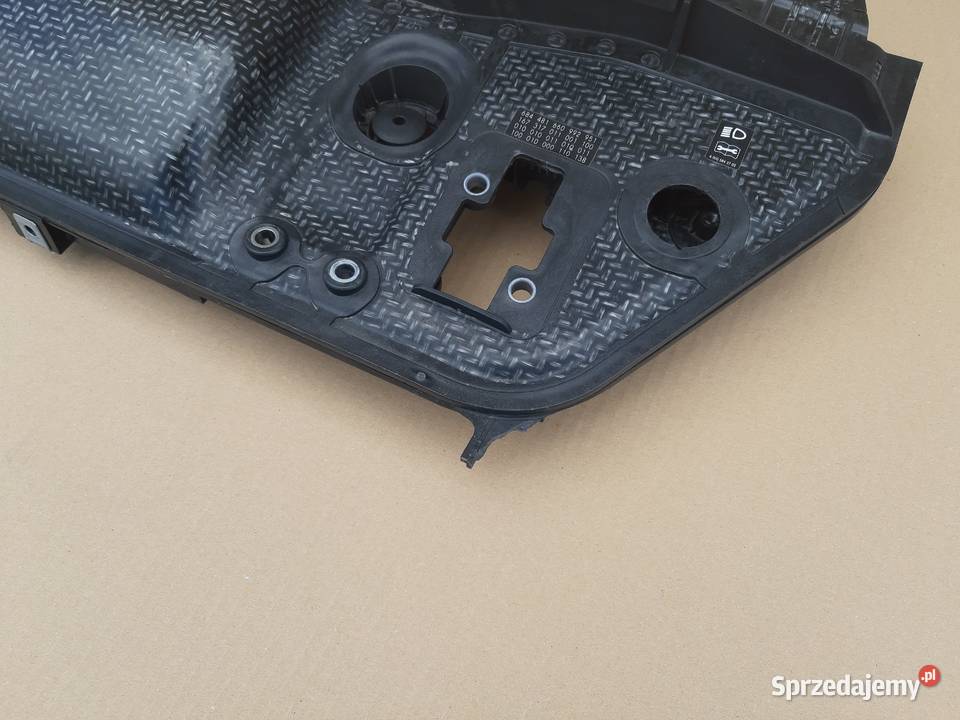 MERCEDES GLE W167 AMG PAS PRZEDNI GÓRNY Trzciel