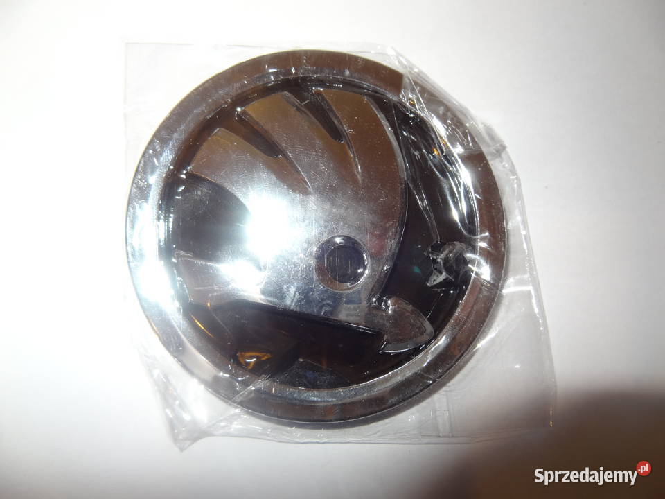 Emblemat logo znaczek Skoda Octavia Superb Rapid Poznań