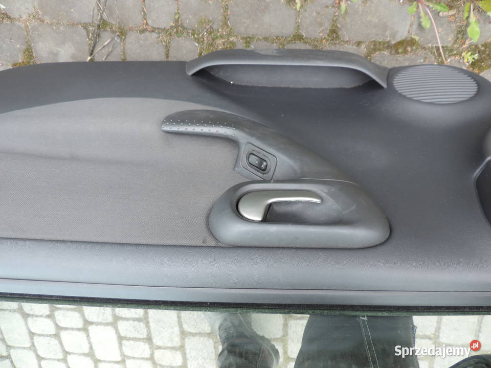 DRZWI PRAWY PRZÓD OPEL CORSA C 3D Z157 osobowe małopolskie Nowy Sącz