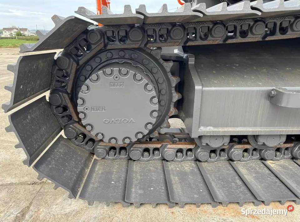 Koparka Volvo Ec 220 EL produkcji 2022 Opole sprzedam