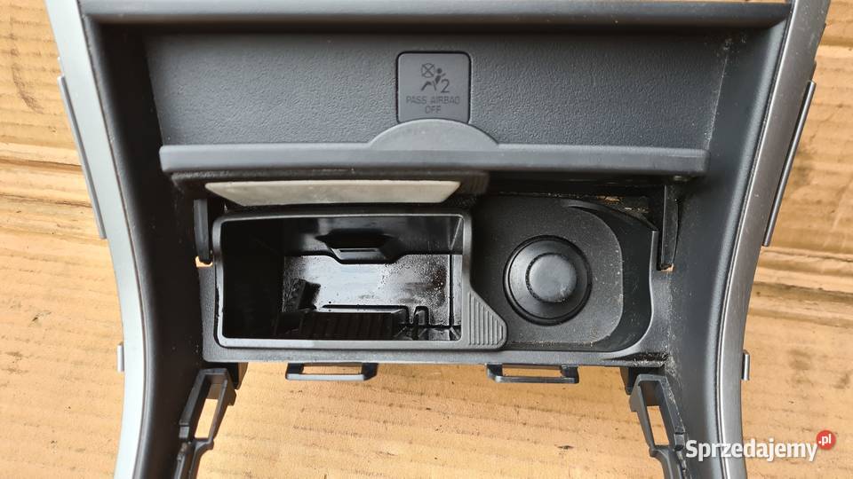 Mazda 6 GH ramka wybieraka panela ogrzewania deski rozdzielcze, konsole dolnośląskie