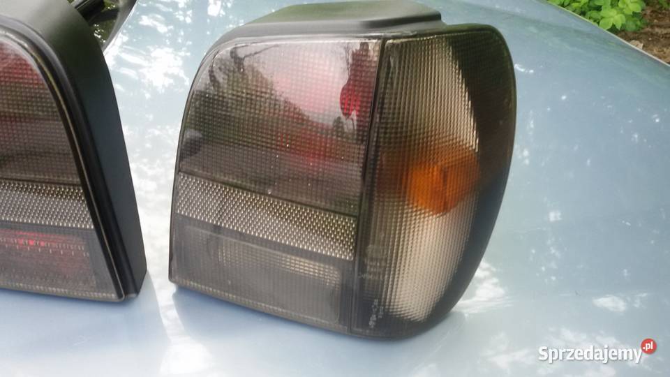 Lampy tylne Vw Polo 6N HELLA