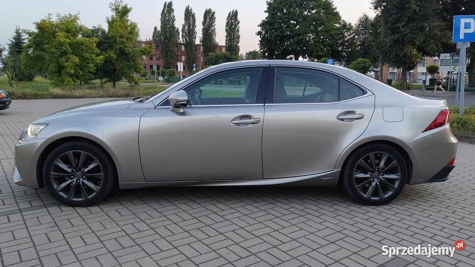 Lexus IS300h zadbany nowa bateria 2013r 4/5 Toruń sprzedam