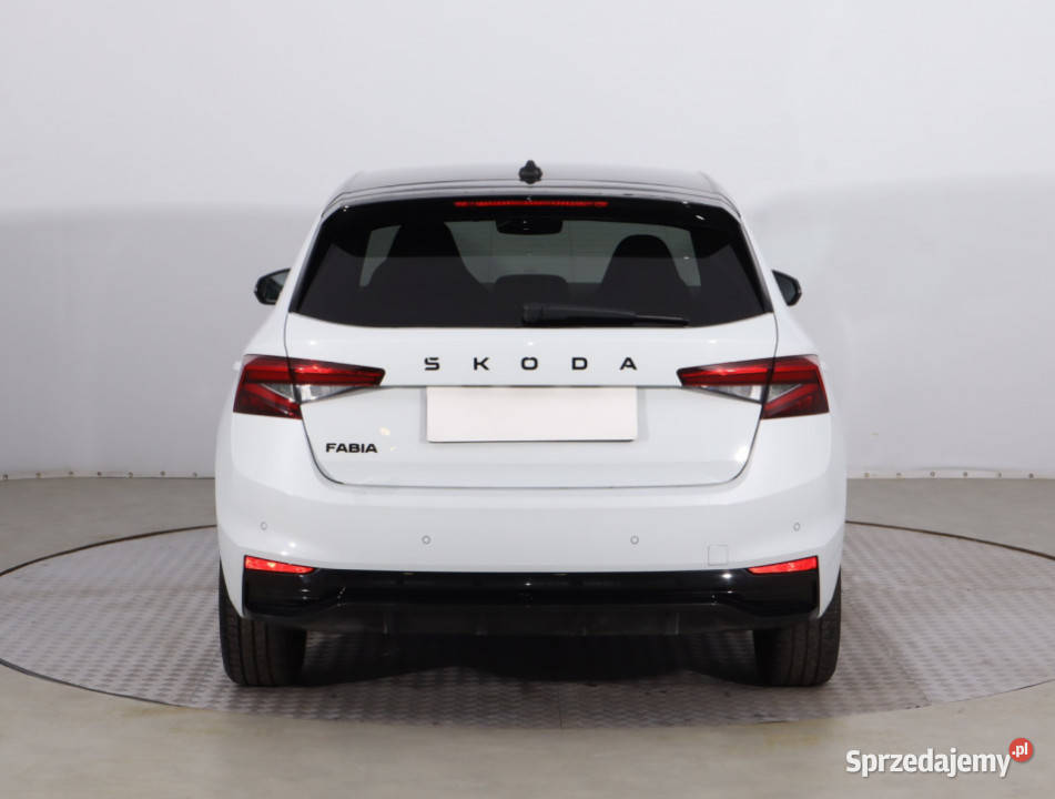 Skoda Fabia 10 TSI Piaseczno