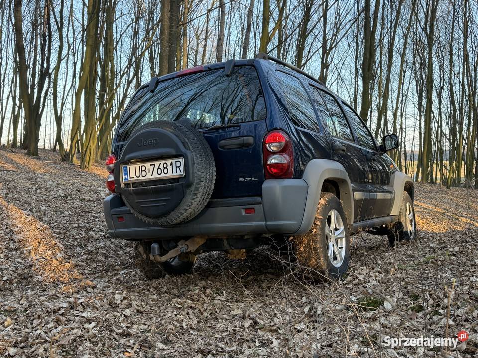 Jeep Cherokee KJ 37 v6 Full Time Żółkiewka-Osada