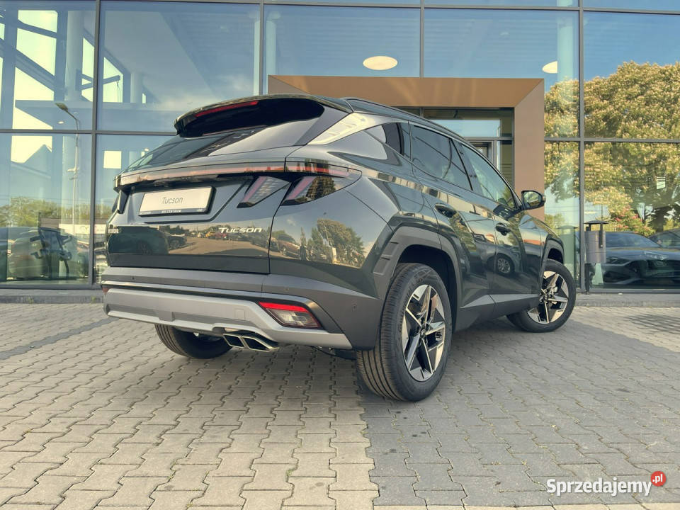 Hyundai Tucson 2WD 6MT 160 MY25 wersja Executive wspomaganie kierownicy