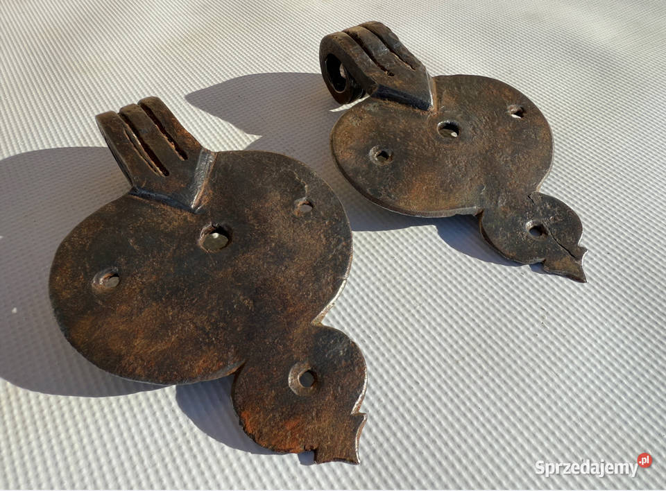 PIĘKNE STARE KUTE ZAWIASY OCZYSZCZONE LEWE PRAWE dolnośląskie Bielawa