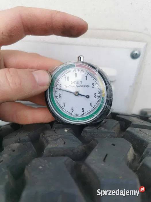 Opona bieżnikowana 19575R16C Opona Goldgum Rejowiec