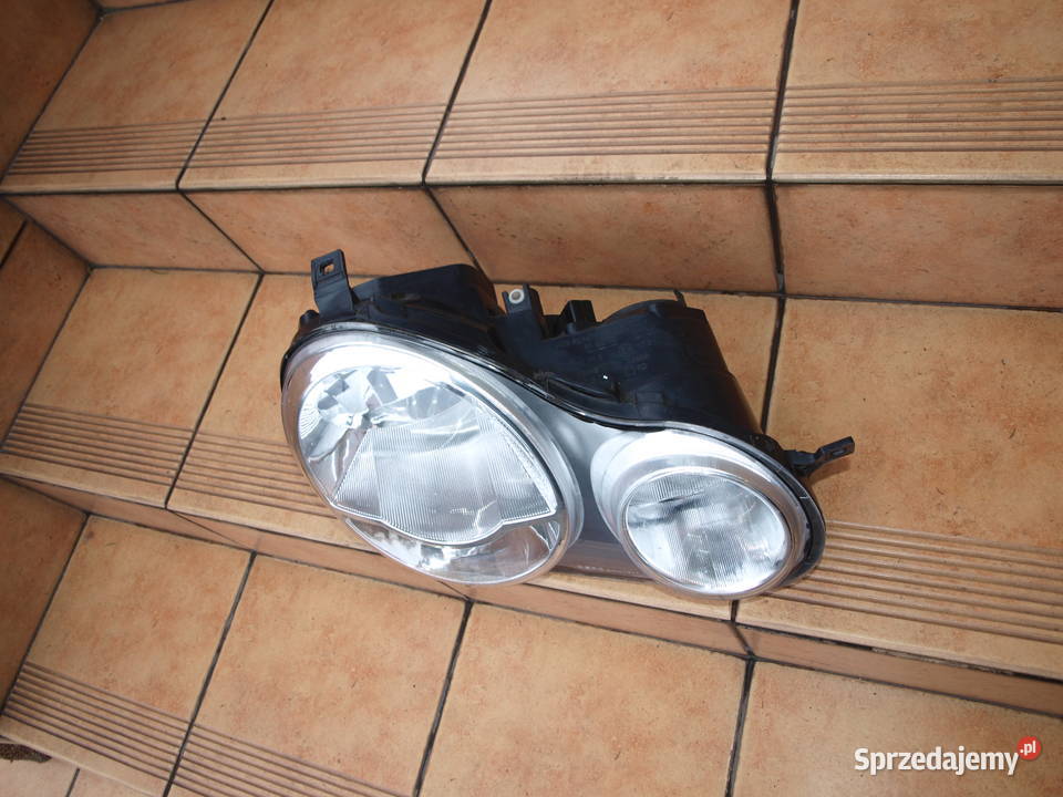 VW Polo 4 lampa prawa przód 2001 2005r europa Oświetlenie Kalisz
