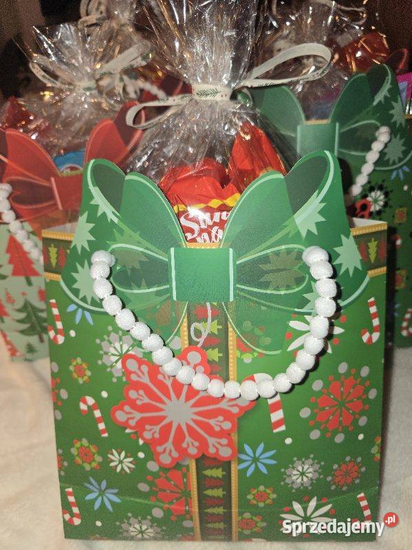 Duża paka niemieckich słodyczy prezent na Boże Nowa Ruda