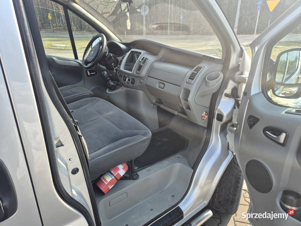 Trafic black edition nieuszkodzony Gołdap