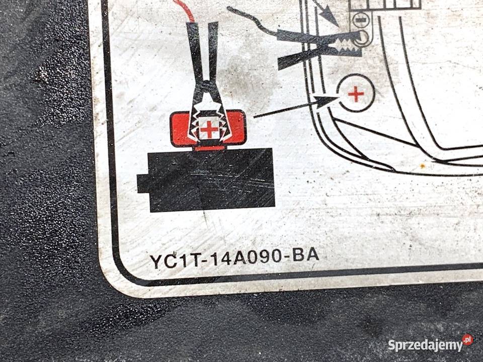 SKRZYNKA BEZPIECZNIKÓW FORD TRANSIT IV osobowe sprzedam