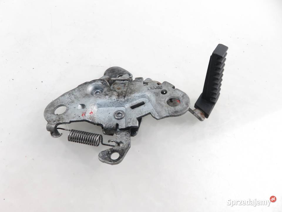 ZAMEK MASKI MICROCAR F8C